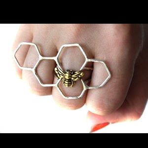 Honeycomb sterling silver knuckle ring